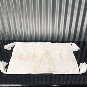 Pottery Barn Teen Tufted Swirl Quilt Sham